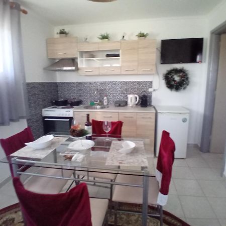 White House Apartment Monemvasía Екстериор снимка