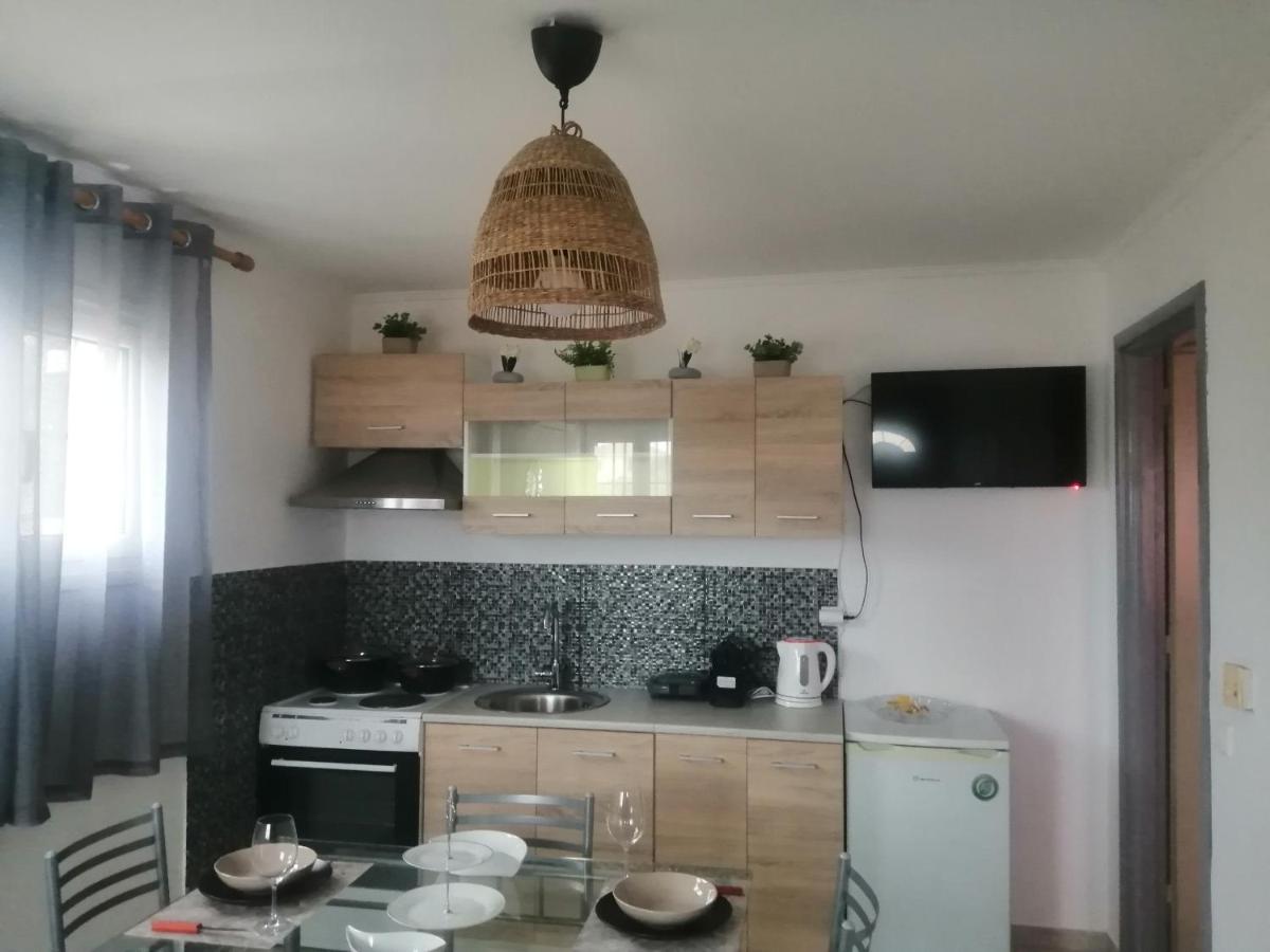 White House Apartment Monemvasía Екстериор снимка