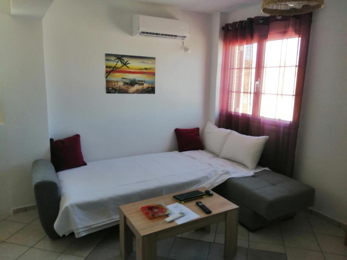 White House Apartment Monemvasía Екстериор снимка