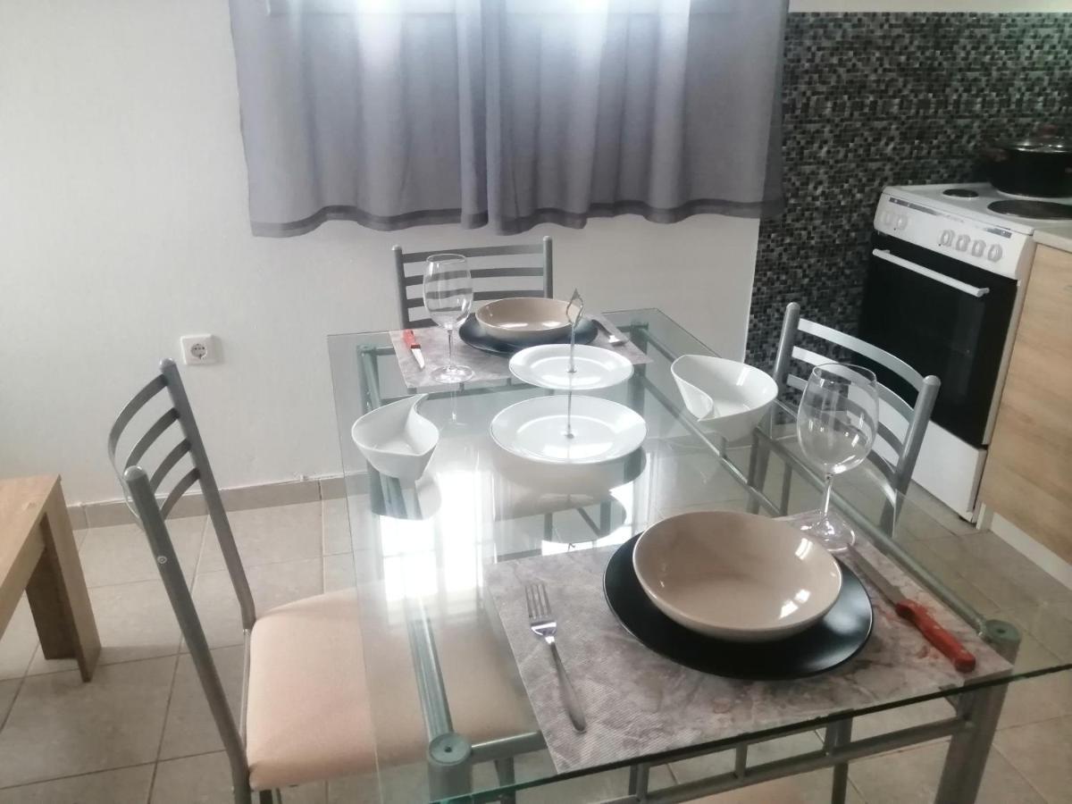 White House Apartment Monemvasía Екстериор снимка